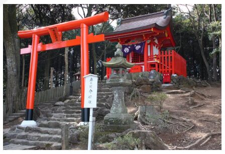 祐徳稲荷神社のジンクスも徹底解説!奥の院までのぼると… 祐徳稲荷神社のジンクスも徹底解説!奥の院までのぼると…