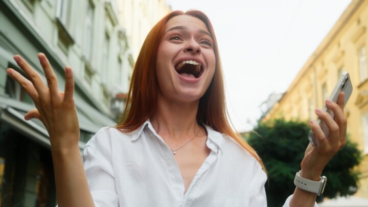 どん底や悪いことがあった後宝くじに当たる理由